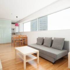 Отель Akira Flats Fira Gran Via Barcelona Оспиталет-де-Льобрегат комната для гостей фото 2