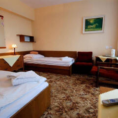 Diamonds Hotel Rzemieślnik сейф в номере