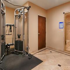 Отель BEST WESTERN PLUS Brookside Inn фитнесс-зал фото 3
