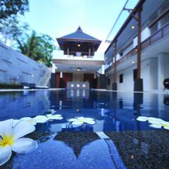Отель Surintra Boutique Resort Пхукет бассейн фото 3