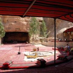 Отель Little Petra Bedouin Camp Иордания, Петра - отзывы, цены и фото номеров - забронировать отель Little Petra Bedouin Camp онлайн комната для гостей фото 3