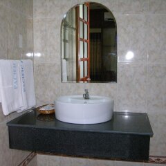 Отель Pacific Hotel Vung Tau Вьетнам, Вунгтау - отзывы, цены и фото номеров - забронировать отель Pacific Hotel Vung Tau онлайн ванная