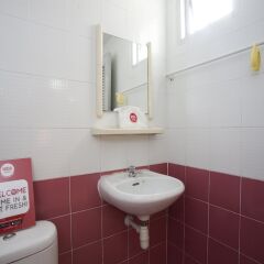 Отель Nida Rooms Ramkhamhaeng 814 Campus Бангкок ванная фото 2