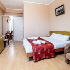 Гостиница Maria Guest House сейф в номере