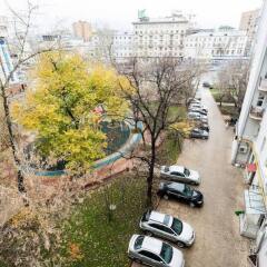 Гостиница Balmont Апартаменты Парк Культуры в Москве отзывы, цены и фото номеров - забронировать гостиницу Balmont Апартаменты Парк Культуры онлайн Москва балкон