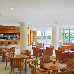 Отель Hipotels Bahía Grande Aparthotel гостиничный бар
