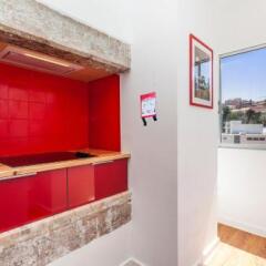 Lisbon Guests Hostel Лиссабон балкон