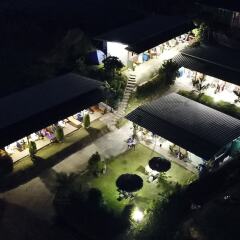 Отель Cat Bungalow Ланта вид на фасад