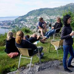 Отель HI Bergen Hostel Montana Норвегия, Берген - отзывы, цены и фото номеров - забронировать отель HI Bergen Hostel Montana онлайн спортивное сооружение