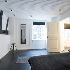 Отель Big charming city house by Kgs Nytorv комната для гостей