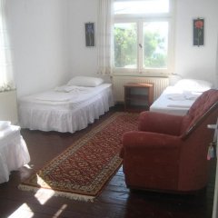 Mavi Pansiyon in Ayvalik, Turkiye from 56$, photos, reviews - zenhotels.com guestroom photo 2
