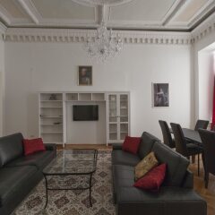 Отель Heart of Vienna Luxury Residence Австрия, Вена - отзывы, цены и фото номеров - забронировать отель Heart of Vienna Luxury Residence онлайн комната для гостей фото 2