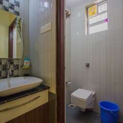 Отель OYO 12866 Home Luxurious Stay Dabolim Гоа ванная фото 2