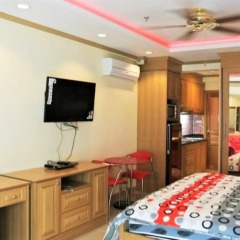 Отель 5th Floor Condo Jomtien Beach Паттайя фото 3