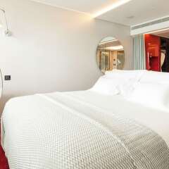 Отель Myriad by SANA Hotels комната для гостей