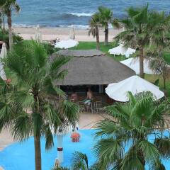Aquamare Beach Hotel & Spa пляж