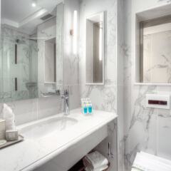 Отель Olive Tree Royal Plaza Иерусалим ванная