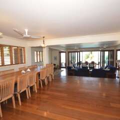 Отель Tallawah Villa, Silver Sands Jamaica 7BR питание