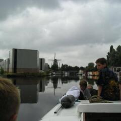 Отель Houseboat under the Mill Нидерланды, Амстердам - отзывы, цены и фото номеров - забронировать отель Houseboat under the Mill онлайн приотельная территория фото 2