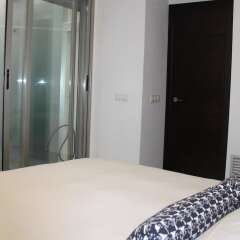 Отель Precioso Apartamento al Lado de las Torres de Serrano комната для гостей фото 2