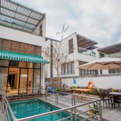 Отель Deluxe Villa in Mingyue Mountain and Stream бассейн фото 3