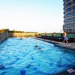 Отель Days Hotel & Suites Mingfa Xiamen Китай, Сямынь - отзывы, цены и фото номеров - забронировать отель Days Hotel & Suites Mingfa Xiamen онлайн бассейн