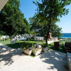 La Locanda Del Pontefice Hotel пляж фото 2