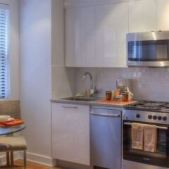 Апартаменты The Bond Apartments в номере