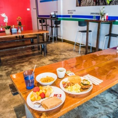 Отель Hollywood Downtowner Inn США, Лос-Анджелес - отзывы, цены и фото номеров - забронировать отель Hollywood Downtowner Inn онлайн гостиничный бар