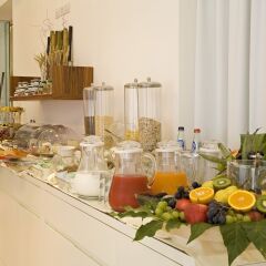 Отель Card International Италия, Римини - 13 отзывов об отеле, цены и фото номеров - забронировать отель Card International онлайн питание
