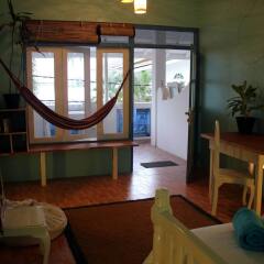 Отель Bedspace Beach комната для гостей