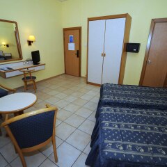 Отель Sliema Chalet Hotel Мальта, Слима - 4 отзыва об отеле, цены и фото номеров - забронировать отель Sliema Chalet Hotel онлайн удобства в номере