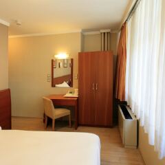 Inter Hotel Турция, Стамбул - 1 отзыв об отеле, цены и фото номеров - забронировать отель Inter Hotel онлайн удобства в номере фото 2
