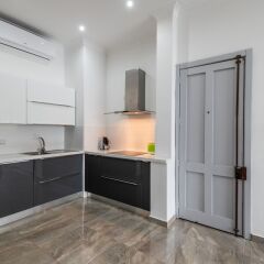 Отель Saint Julian's - Sea View Apartments Мальта, Сан Джулианс - отзывы, цены и фото номеров - забронировать отель Saint Julian's - Sea View Apartments онлайн в номере
