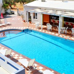 Апартаменты Golden Sun Apartments бассейн