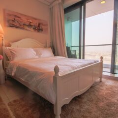 Апартаменты Iconic Apartment with Balcony комната для гостей фото 4