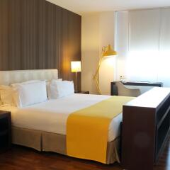 Отель Rafaelhoteles Atocha комната для гостей фото 5