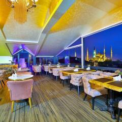 Hotel Perula бассейн