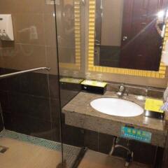 Guangzhou Guo Sheng Hotel ванная фото 2
