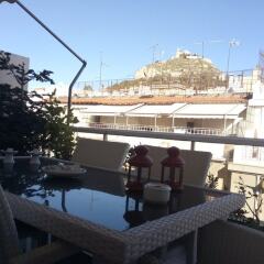 Отель Luxury Flat with Amazing Lycabetus View Афины фото 7