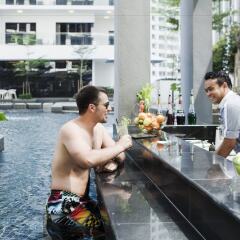Отель Fraser Residence Kuala Lumpur бассейн фото 2
