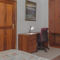 Отель SwissGha Homes Christian Retreat and Hospitality Center удобства в номере