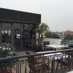 Hanoi La Siesta Hotel Trendy балкон