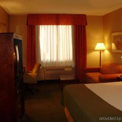 Отель Holiday Inn Express & Suites Gahanna/Columbus Airport E США, Гаханна - отзывы, цены и фото номеров - забронировать отель Holiday Inn Express & Suites Gahanna/Columbus Airport E онлайн комната для гостей