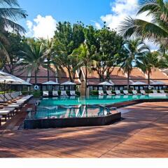 Отель Impiana Resort Patong Таиланд, Пхукет - 1 отзыв об отеле, цены и фото номеров - забронировать отель Impiana Resort Patong онлайн бассейн