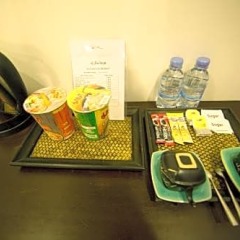 Отель Sea Breeze Resort удобства в номере