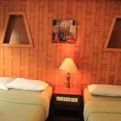 Отель New Road Guest House Таиланд, Бангкок - отзывы, цены и фото номеров - забронировать отель New Road Guest House онлайн сауна