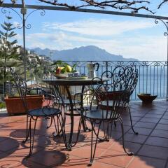 Отель Holiday In Amalfi Италия, Амальфи - отзывы, цены и фото номеров - забронировать отель Holiday In Amalfi онлайн фото 3