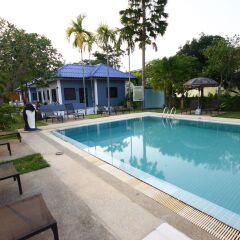 Отель Praewa Villas Naiyang Phuket бассейн фото 3