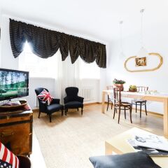 Апартаменты Sunny Apartment in the Old Town комната для гостей фото 3